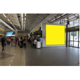 midia digital em aeroporto Serra Azul